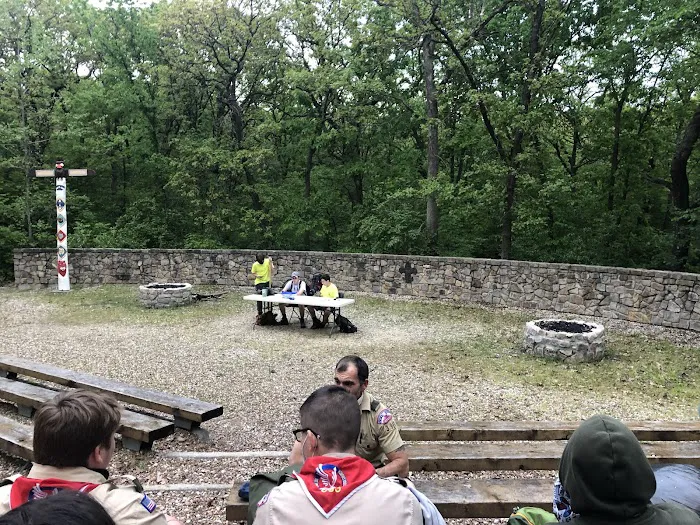Central Camp Campfire Arena Picture 4