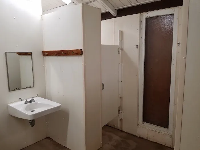 Ruark Bluff East Side Campgrounds camp site B-6 Picture 2