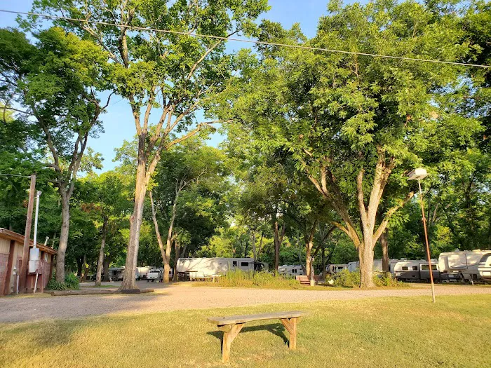 Park Ridge RV Campground Picture 7