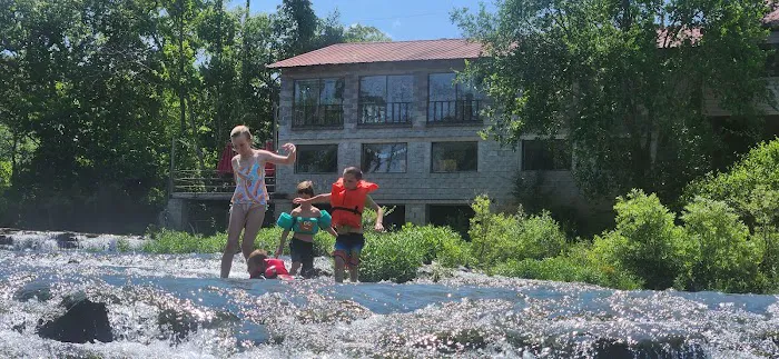 Campground at the Falls Picture 5