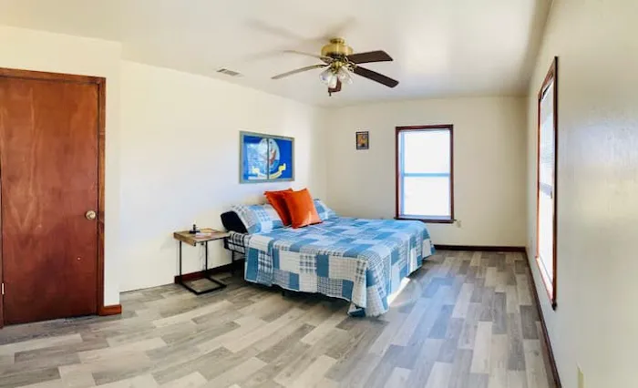 J&M Acres, LLC Picture 1