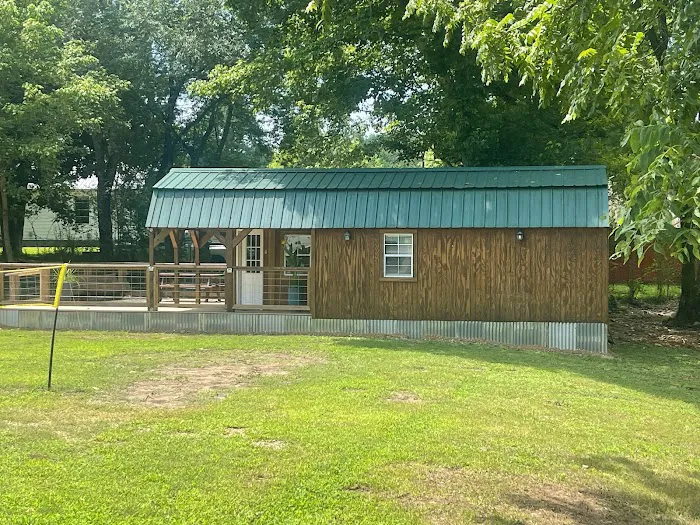 Running water rental cabins Picture 7
