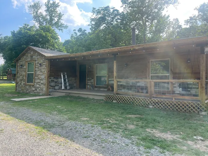 Running water rental cabins Picture 5