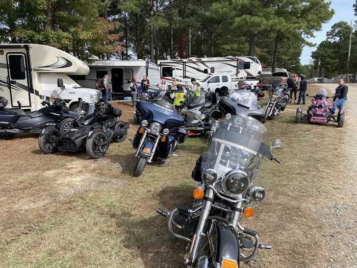 CMA - Iron Mountain Camp & Cabins Picture 8