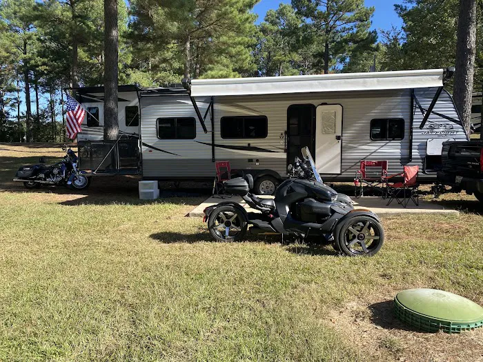 CMA - Iron Mountain Camp & Cabins Picture 7