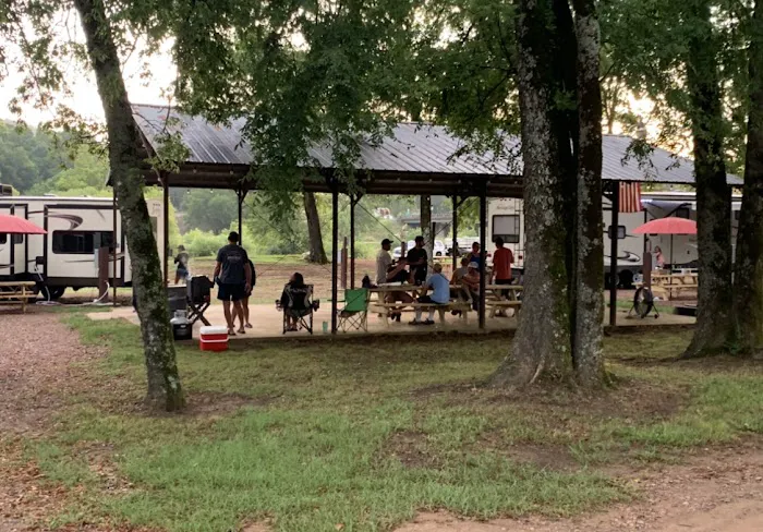 Caddo River Access RV Park & Rental Picture 8