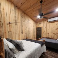 Rustic Comfort Cabins ico