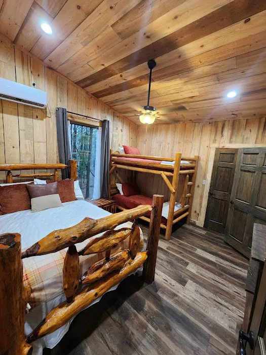 Rustic Comfort Cabins Picture 3