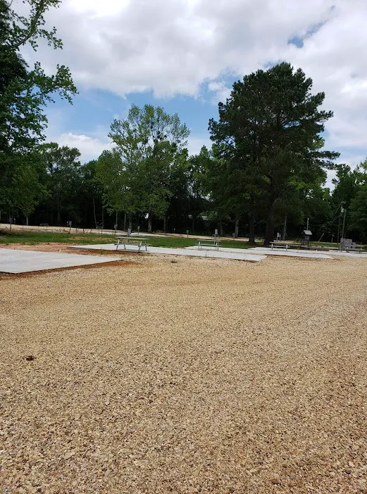 Magnolia RV Park and Family Campground Picture 1