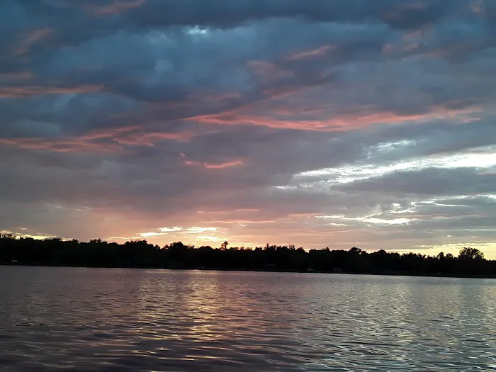 Bladow Beach Resort & Campground Picture 2