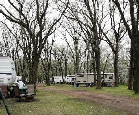 Rush Lake Tent & Trailer