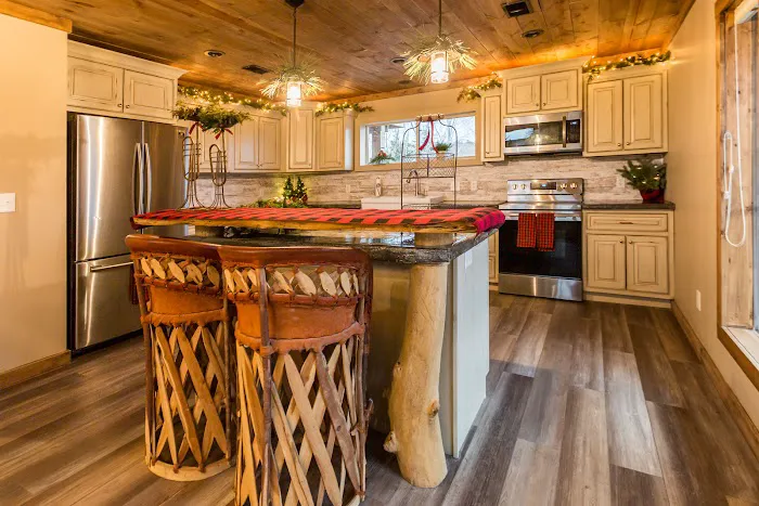 Riverland Campground Picture 4