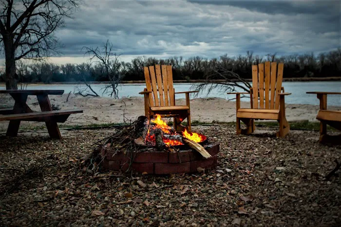 Riverland Campground Picture 6