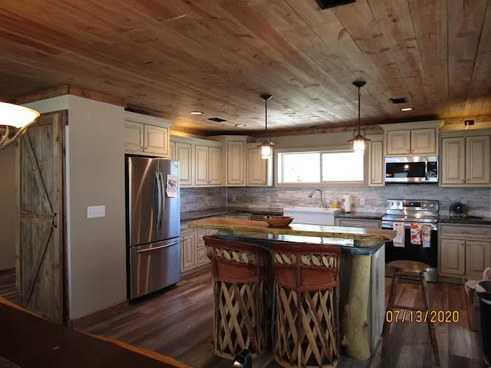 Riverland Campground Picture 10