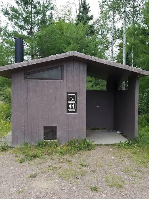 Harriet Lake Rustic Campground Picture 1