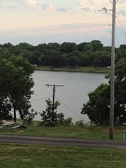 Lone Star Lake Park Campground Picture 3