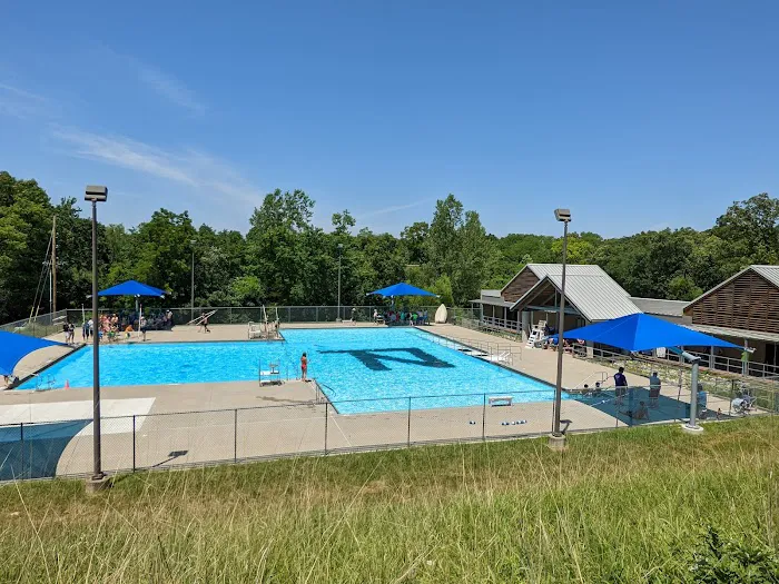 Central Camp Shower House and Pool Picture 1
