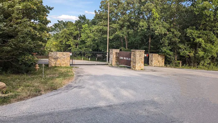 Cub World Dining Shelter Picture 5