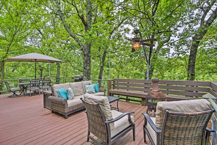Lake Life Cabin on Fox Hollow Picture 4