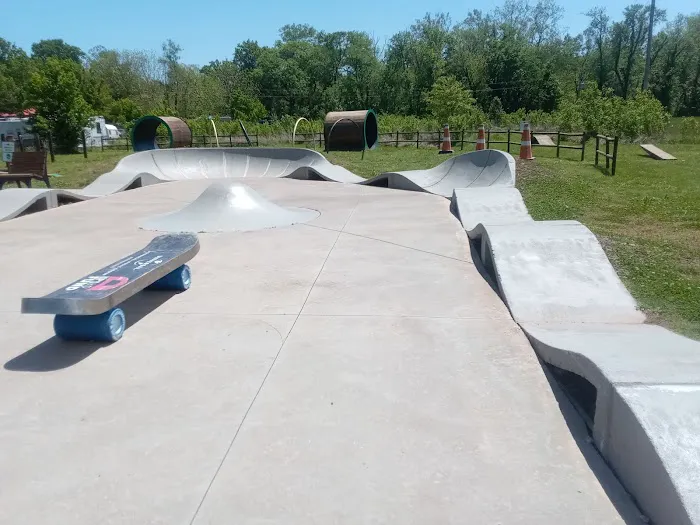 Sugar Island Camp Grounds Pineville, MO Picture 10