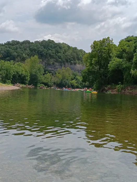Shady Beach Floats Picture 8