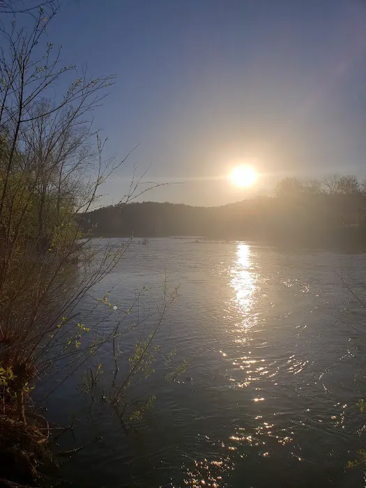 Hog Heaven Canoe & Camp Picture 5