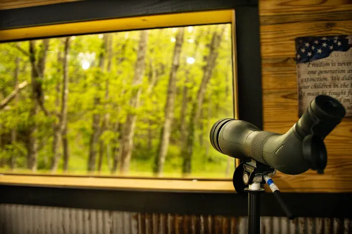 Indian Creek Cabins Picture 9