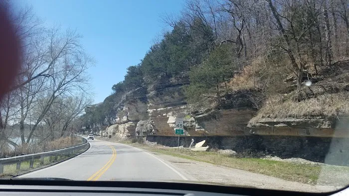 Sycamore Landing Picture 5