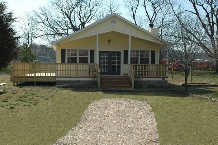 Shady Beach Campground Picture 6