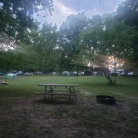 Eagles Nest Camp & Canoe ico