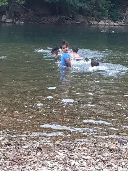 Eagles Nest Camp & Canoe Picture 8