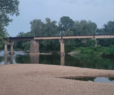 Elk River Campground (Trestle Park)