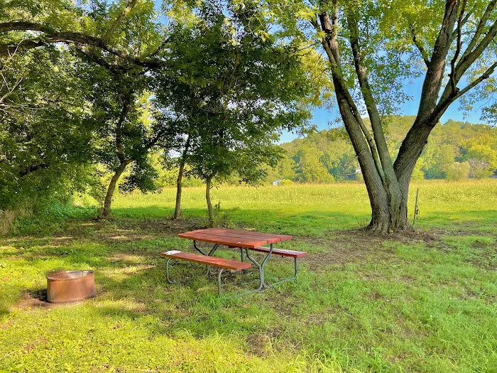 Elk River Campground (Trestle Park) Picture 9