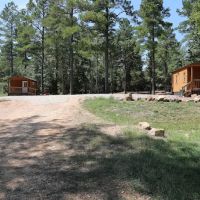 Kick it Back Cabins and RV Park ico