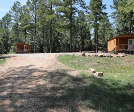 Kick it Back Cabins and RV Park