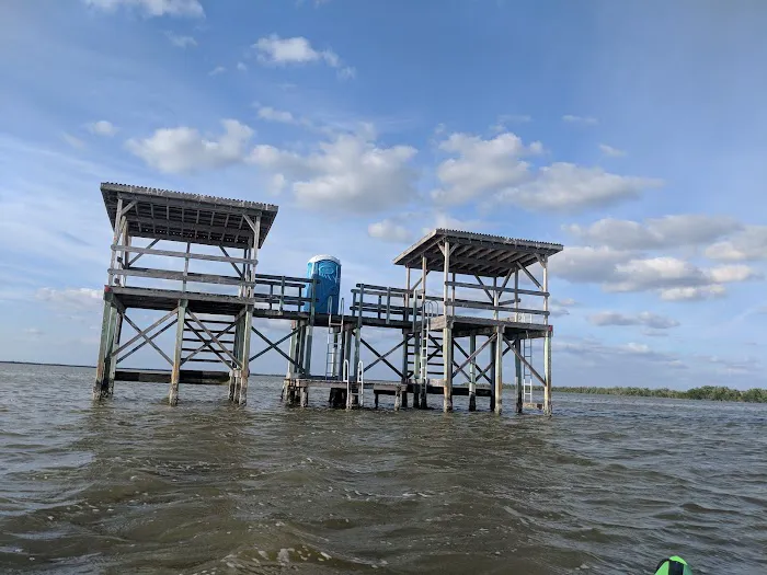 Shark Point Chickee Picture 4