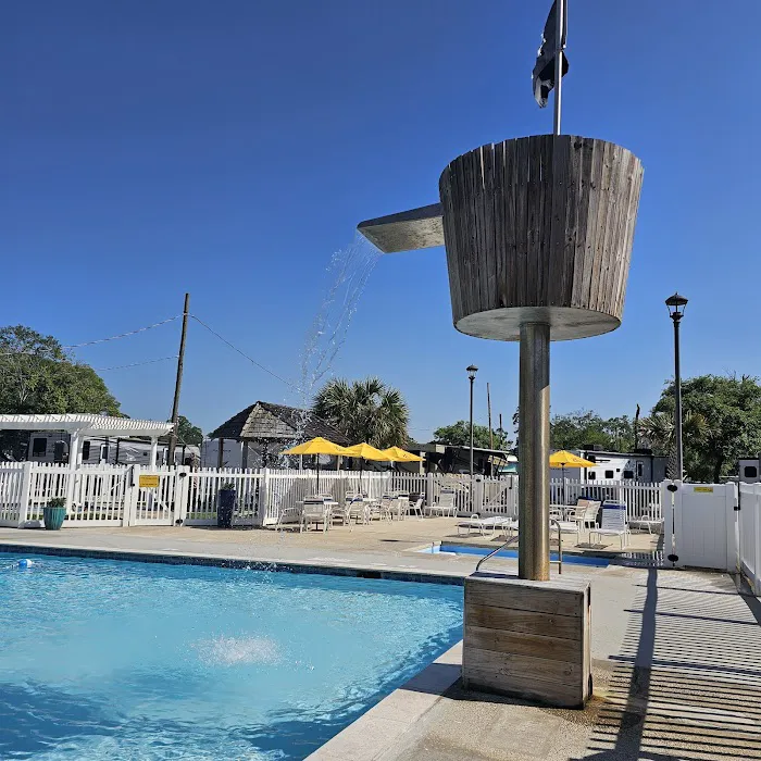 Baton Rouge KOA Holiday Picture 3