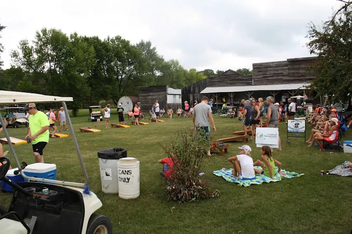 Golden Eagle RV Village Picture 3