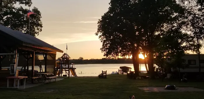 Meadow Lake Campsite Picture 10