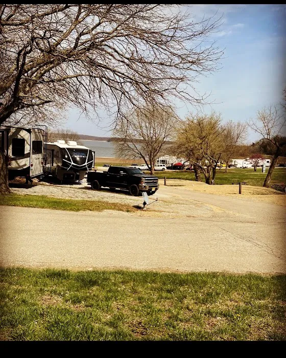 Lakeview Campground Picture 3
