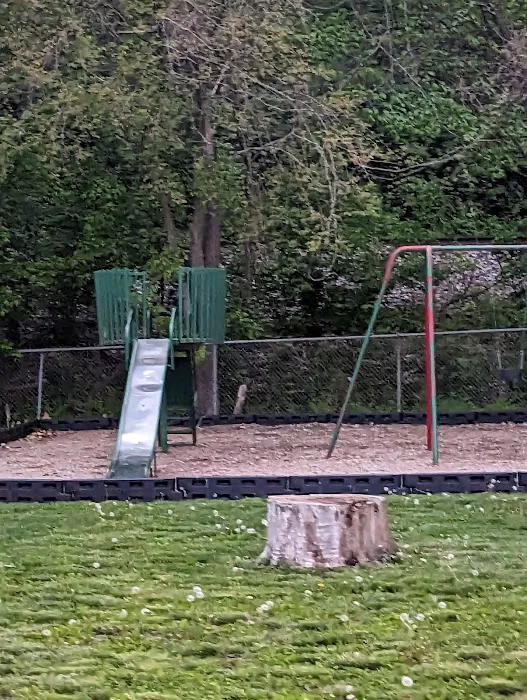 Riverfront Campground Picture 6