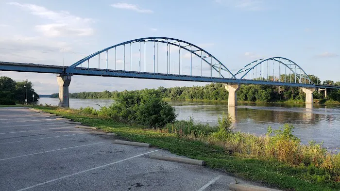Riverfront Campground Picture 9