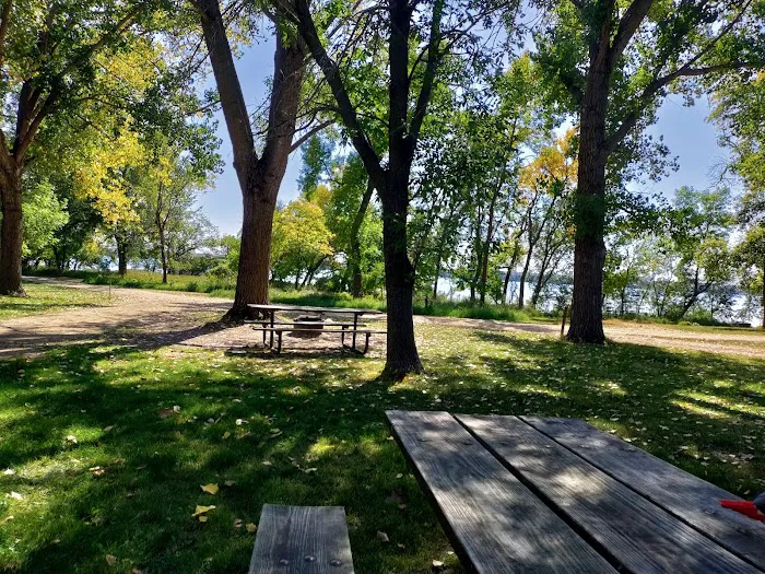 Big Stone Lake State Park Campground Picture 4