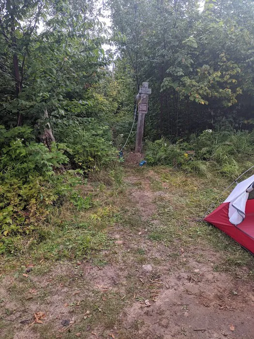 Sugarloaf Pond Camp Picture 4