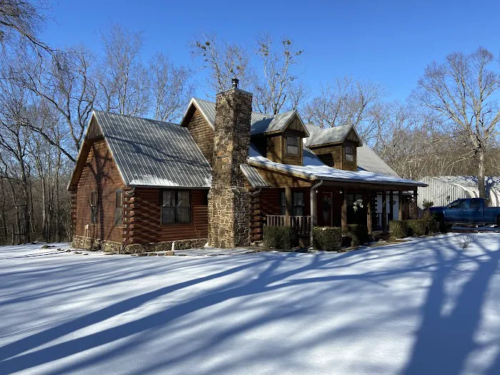 Deb & Dan’s Cato Creek Cabin Picture 2