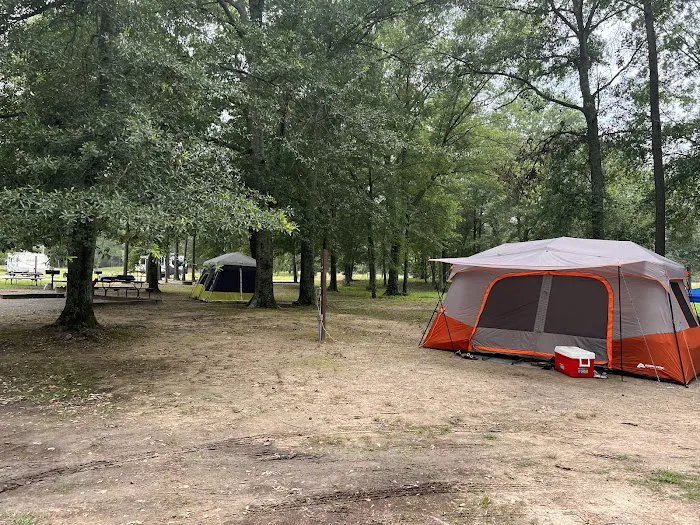 Murfreesboro RV Park Picture 9