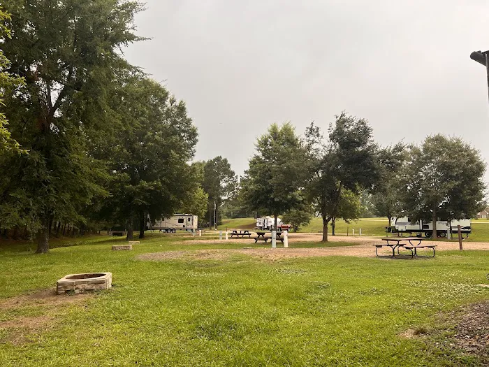 Murfreesboro RV Park Picture 8