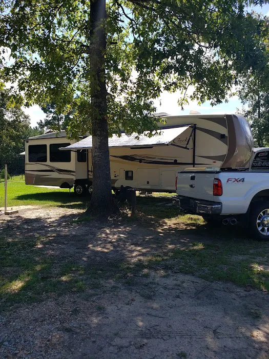 Cedar Lane RV Park Picture 8