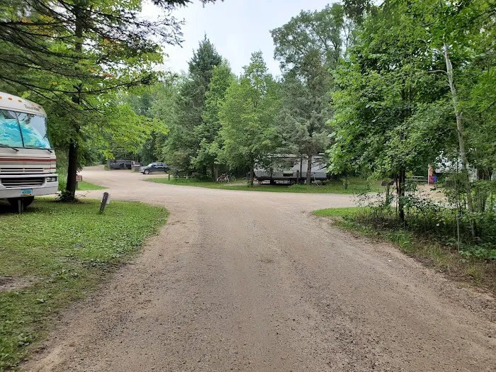 Pine Ridge Campground Picture 7