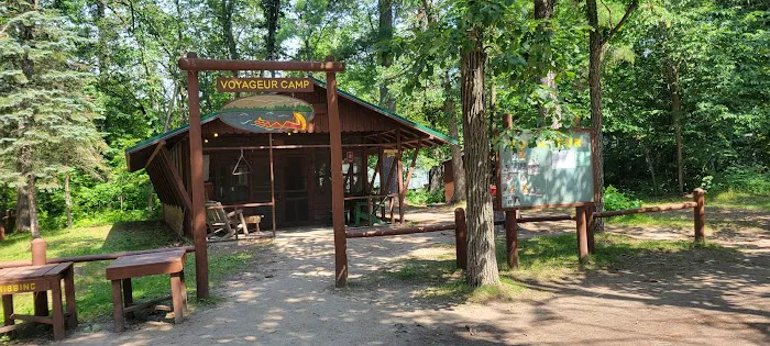 Voyageur camp and trading post Picture 1